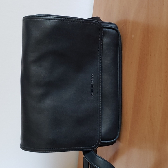 LIZ CLAIBORNE Navy Blue Shoulder Bag Purse - Picture 2 of 7